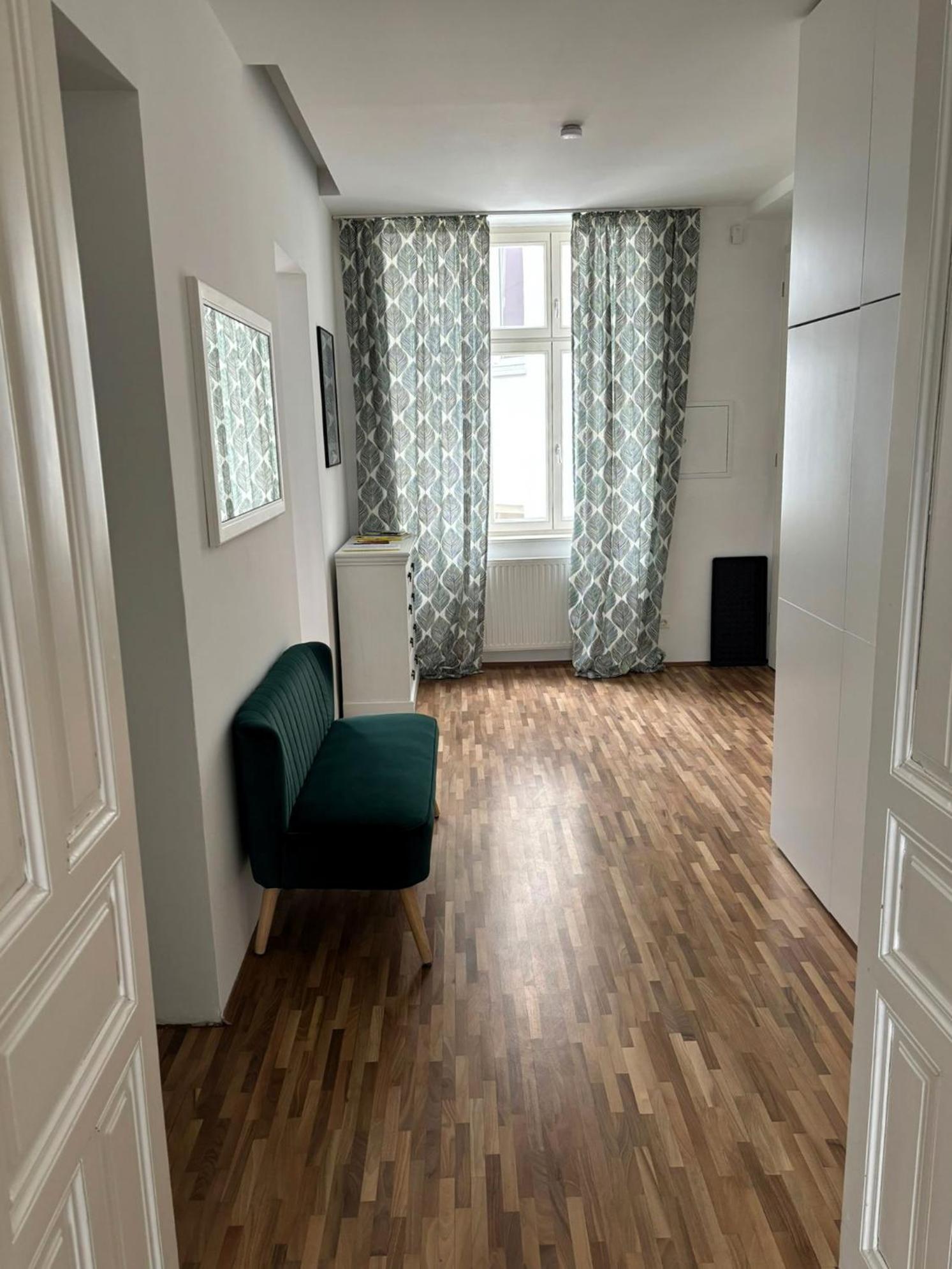 Casa Nostra - Sonnige Wohnung Direkt Am Augarten Vienna Esterno foto